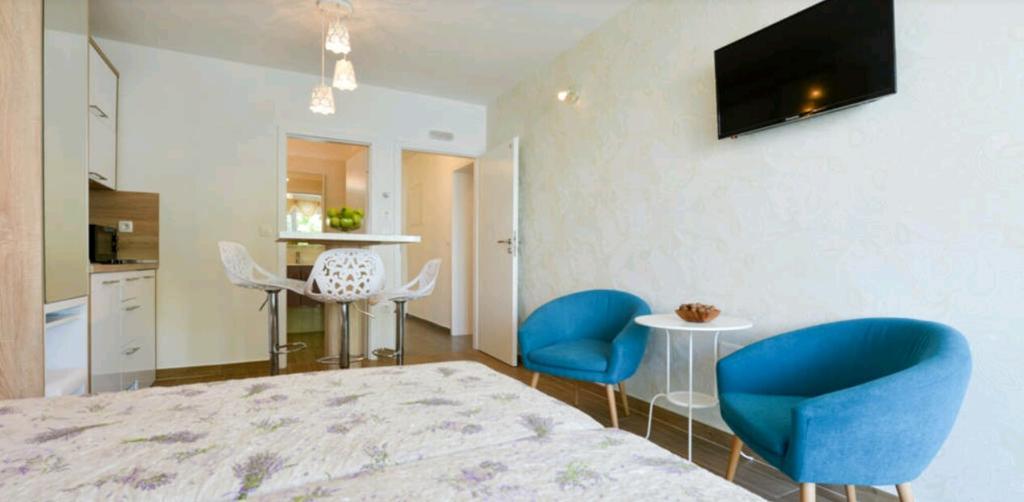 Lavender Apt. W. Balcony In Old Town Zadar Zewnętrze zdjęcie