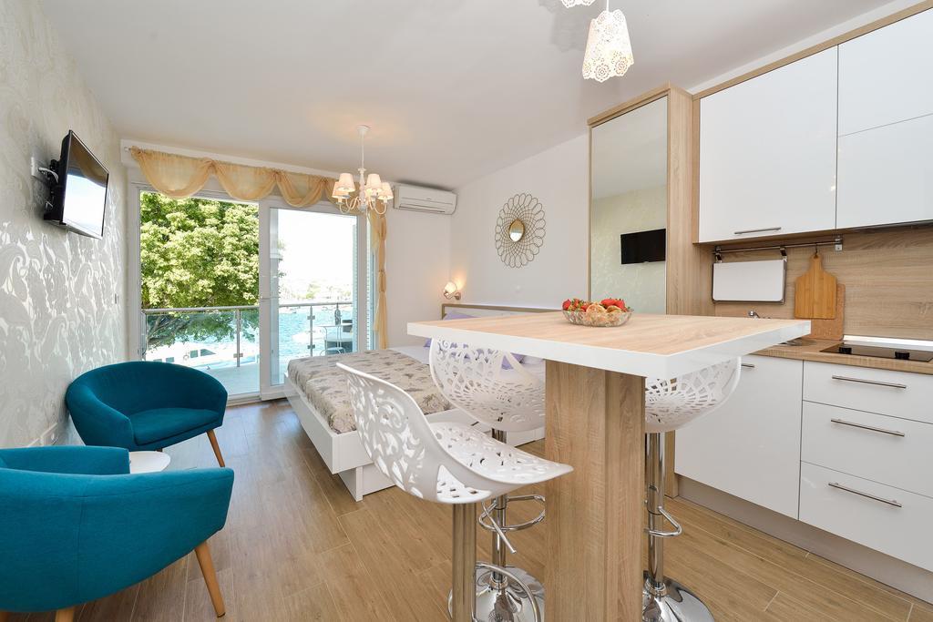 Lavender Apt. W. Balcony In Old Town Zadar Zewnętrze zdjęcie