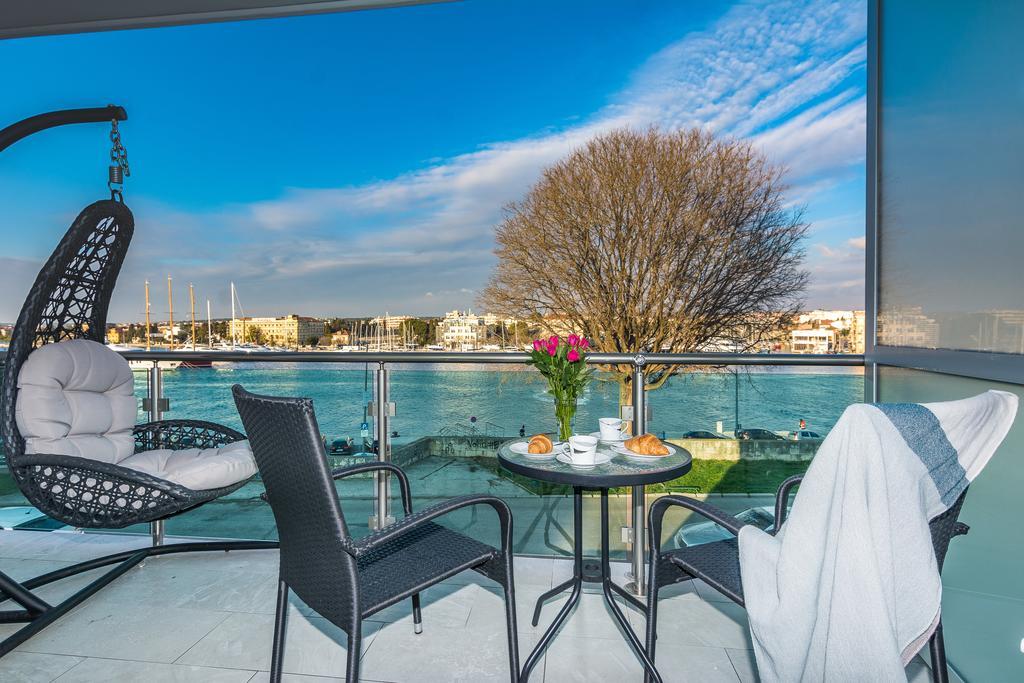 Lavender Apt. W. Balcony In Old Town Zadar Zewnętrze zdjęcie